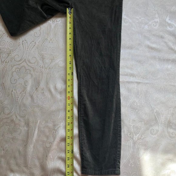 LOFT, Olive Green/Sage Green, Hi-Rise, tapered ankle, Corduroy, Pants, Size 29/8 - Picture 7 of 8